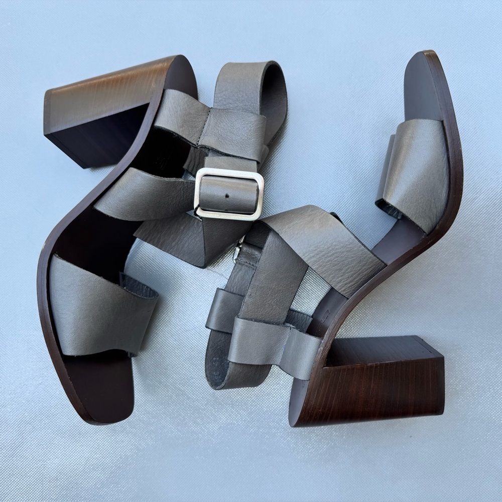 Boemos Leather Block Heel Sandals - Picture 4 of 5